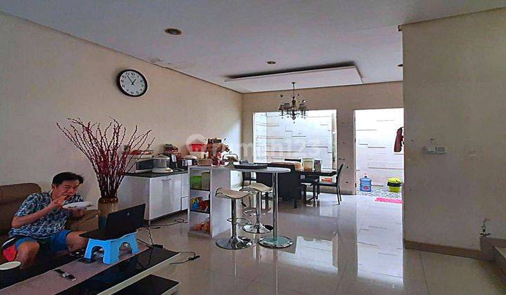 Dijual Cepat Rumah Semi Furnished (8x15) Golf Lake Residence - Cengkareng, Jakarta Barat 1