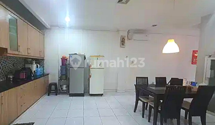 Dijual Termurah Rumah 2.5 Tingkat Hadap Taman ( 8x15 ) Taman Palem Lestari - Cengkareng 2