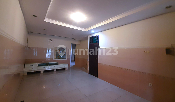 Dijual Termurah Rumah Siap Huni ( 6x15 ) Taman Palem Lestari