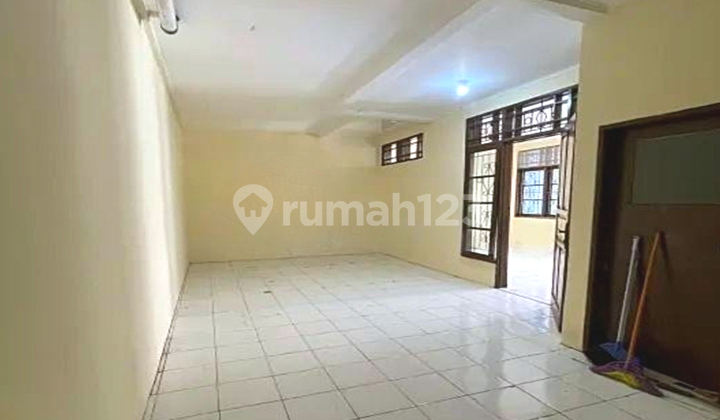 Dijual Harga Nego Rumah Baru Renovasi ( 8X15 ) Taman Palem Lestari - Cengkareng 2