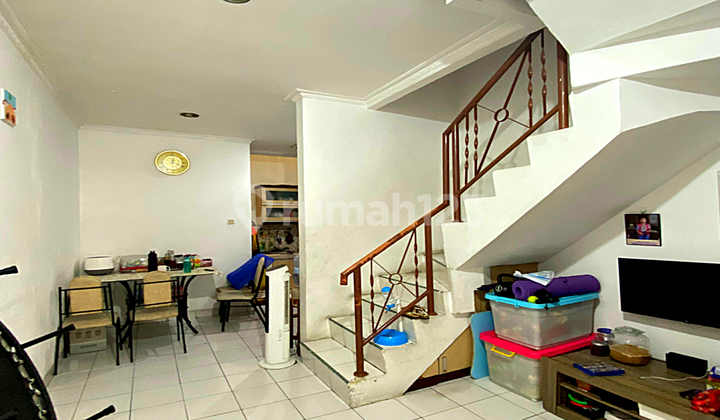 Dijual Termurah Rumah Sudah Renovasi Full Bangunan ( 3.5x12 ) Taman Palem Lestari - Cengkareng 2