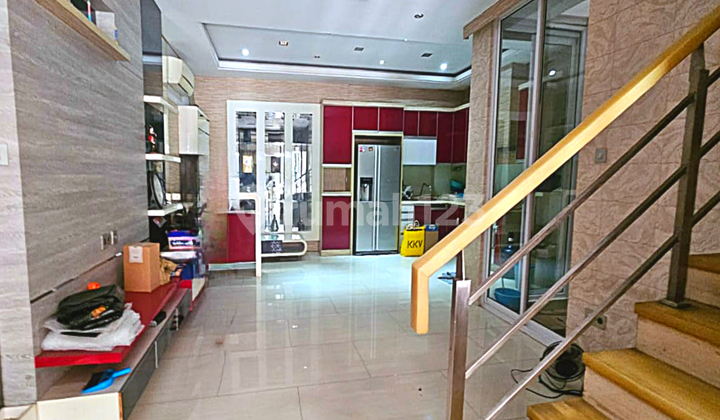 Dijual Harga Nego Rumah Rapi Sudah Renovasi ( 6x15 ) Hawaiin - City Resort, Cengkareng Dijual Harga Nego Rumah Rapi Sudah Renovasi ( 6x15 ) Hawaiin - City Resort, Cengkareng