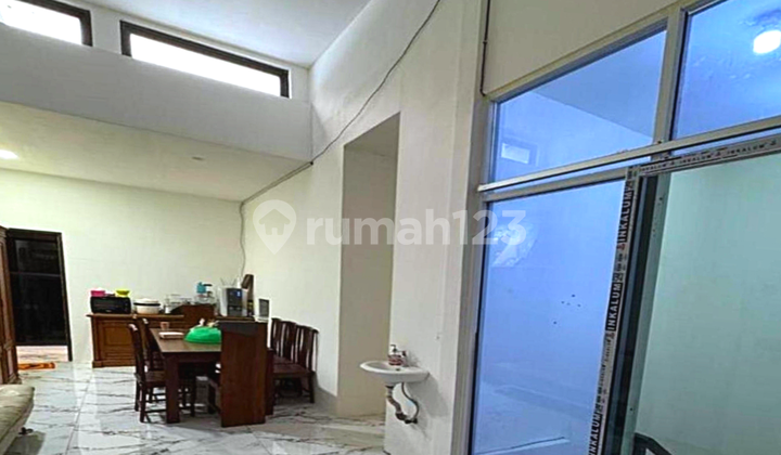 Cheapest Sale, Negotiable Price, Ready-to-Live House (7x20) Dutamas - Jelambar, Pertamburan 2