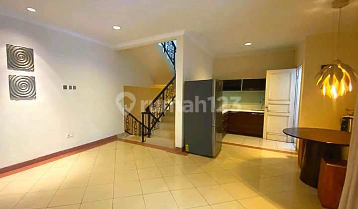 Dijual Harga Nego Rumah Rapi Siap Huni ( 8x18 ) Bukit Golf Mediterania - Pantai Indah Kapuk