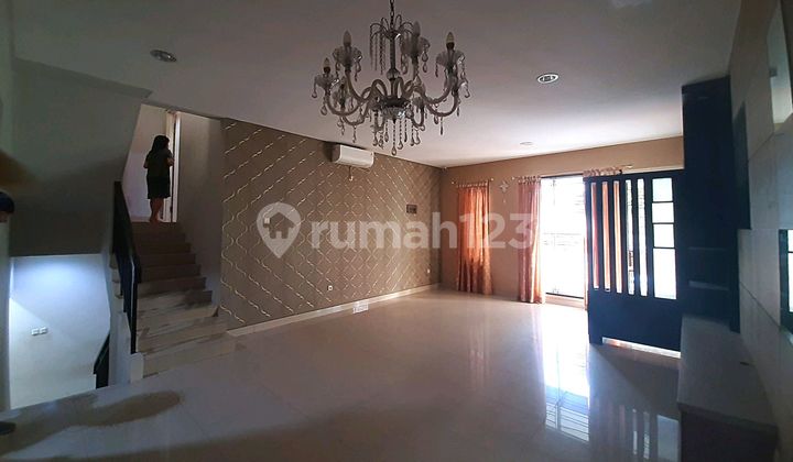 Dijual Harga Nego Rumah Dekat Kolam Renang Siap Huni ( 8X15 ) Layar Permai - Pantai Indah Kapuk Dijual Harga Nego Rumah Dekat Kolam Renang Siap Huni ( 8X15 ) Layar Permai - Pantai Indah Kapuk