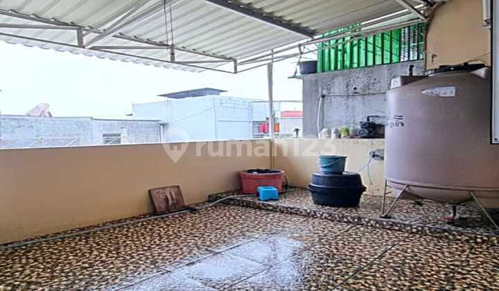 Dijual Harga Nego Rumah 3 Tingkat Bangunan Kontraktor ( 4.5x18 ) Teluk Gong - Penjaringan