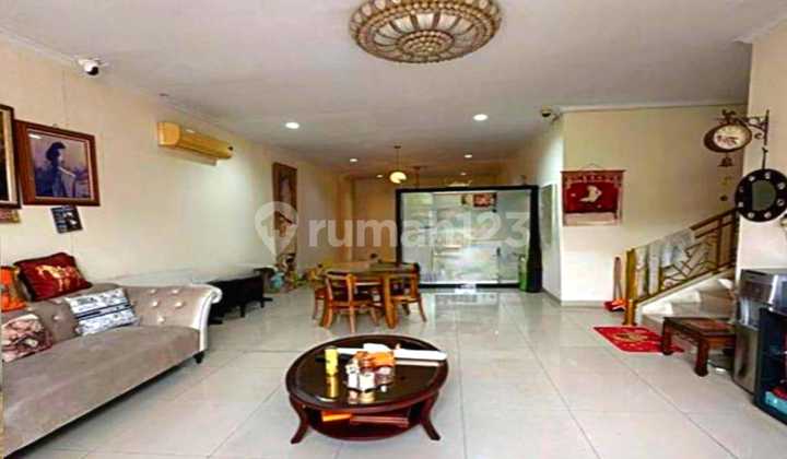 Dijual cepat rumah jarang ada ( 9x25 ) Kano Permai - Pantai Indah Kapuk