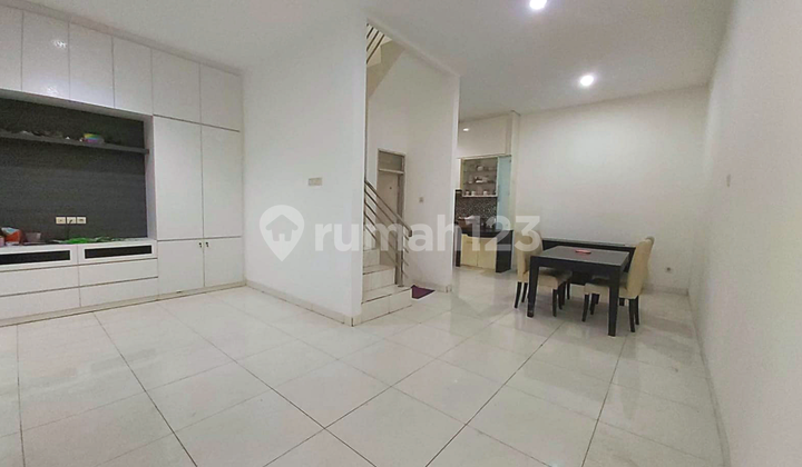 Dijual Termurah Harga Nego Rumah 3 Tingkat Rapi Siap Huni ( 6x12 ) Citra Garden 5 - Kalideres Dijual Termurah Harga Nego Rumah 3 Tingkat Rapi Siap Huni ( 6x12 ) Citra Garden 5 - Kalideres
