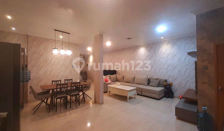 Dijual Cepat Harga Nego Rumah Mewah Rapi Siap Huni ( 6x15 ) Mutiara Taman Palem - Cengkareng 2