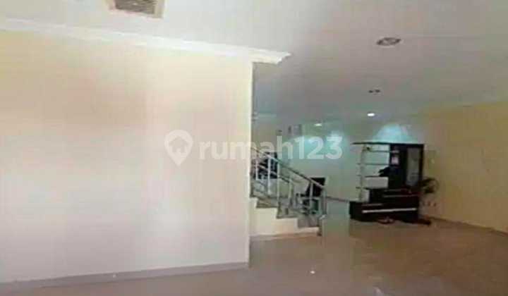 For Sale Negotiable Price Newly Renovated 3-Story House (6x15) Mutiara Taman Palem - Cengkareng 2