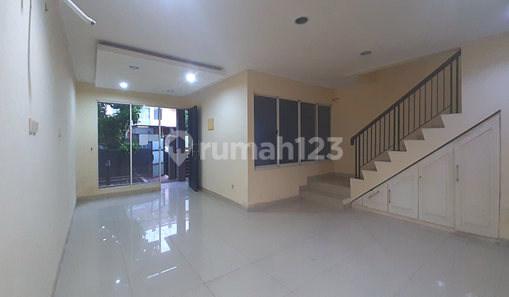 Dijual Harga Nego Sampai Deal Rumah Siap Huni ( 6x12.8 ) Layar Permai - Pantai Indah Kapuk, Pik
