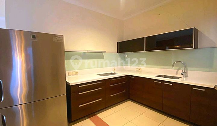 Dijual Harga Nego Rumah Rapi Siap Huni ( 8x18 ) Bukit Golf Mediterania - Pantai Indah Kapuk 2