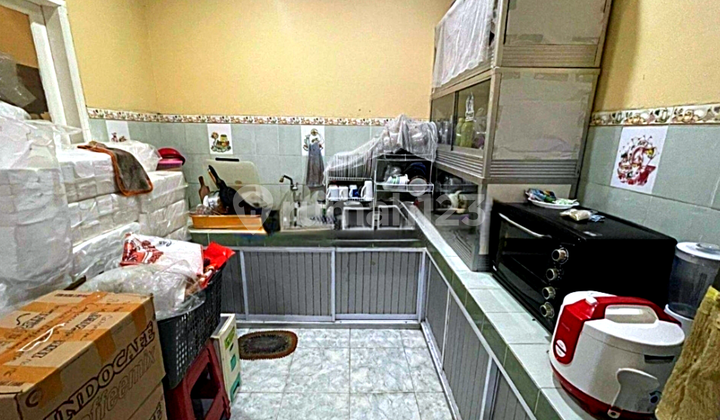 For Sale Quick Need Negotiable Price 3-Story House (6x18) Malibu - City Resort, Cengkareng 2