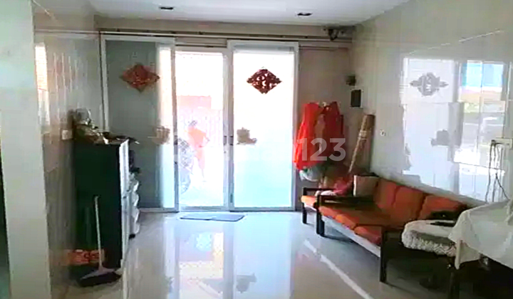 Dijual Butuh Cepat Harga Nego Rumah Siap Huni ( 6x15 ) Taman Palem Lestari - Cengkareng 2