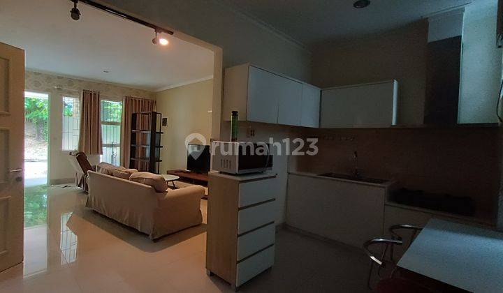 Rumah 2 Lantai Di Pusat Kota Lippo Cikarang, Berada Di Cluster Exclusive Dengan Design Modern, Akses Mudah Ke Pusat Kota Dan Are Komersial, Hanya 5 Menit Ke Tol Cibatu 1