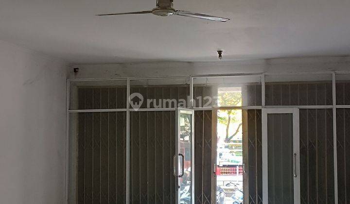 Ruko Exclusive  Lebar 6 Meter diJalan Utama deltamas 2