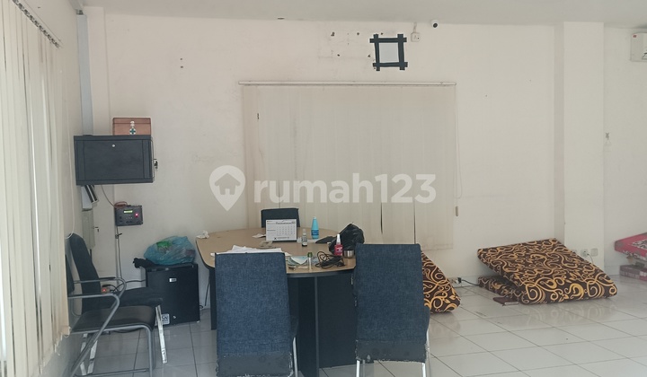 Pabrik Dan Bangunan Di Kawasan Industri Delta Silikon Lippo Cikarang, 10 Menit Gerbang Tol