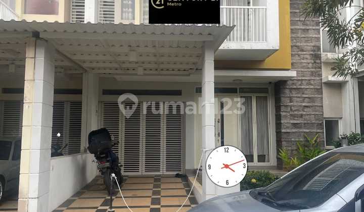 Dijual 2 Lantai Siap Huni di Cluster Maple Barat 2, Summarecon Bekasi