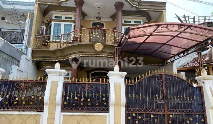 House with Semi Furnished Easy Access in Eramas 2000 Cakung, East Jakarta