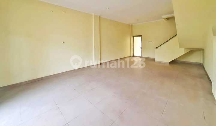 For Rent: Strategically Located Shop House in Harapan Indah, Bekasi For Rent: Strategically Located Shop House in Harapan Indah, Bekasi