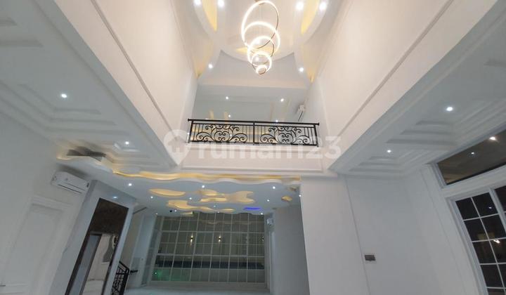 Jual Rumah Mewah Brand New Ada Kolam Renang Di Venice Pik Jakarta Utara 1