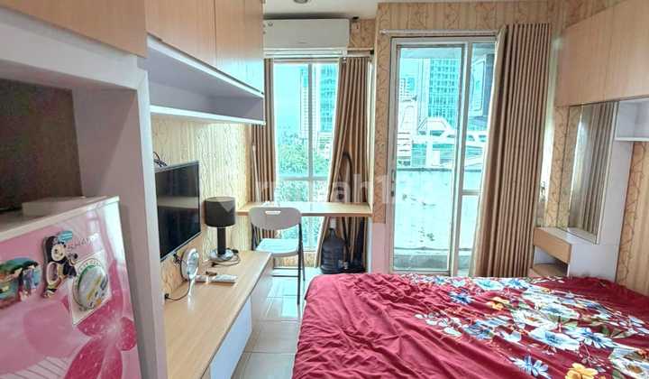 Tifolia Studio Type Apartment, Fully Furnished 3rd Floor in Pulo Gadung, East Jakarta