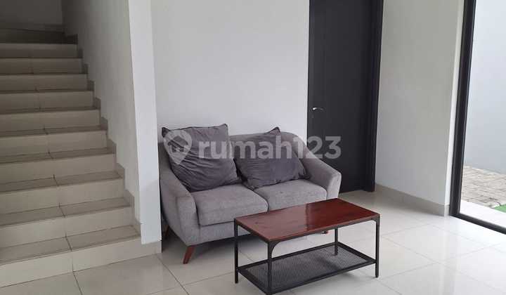 Rare Unit! Hook House in Cakung, Serene Environment + Jogging Track! 2