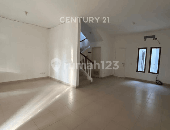 Rumah 2 Lantai Semi Furnished Cluster Alamanda Jgc Cakung 2