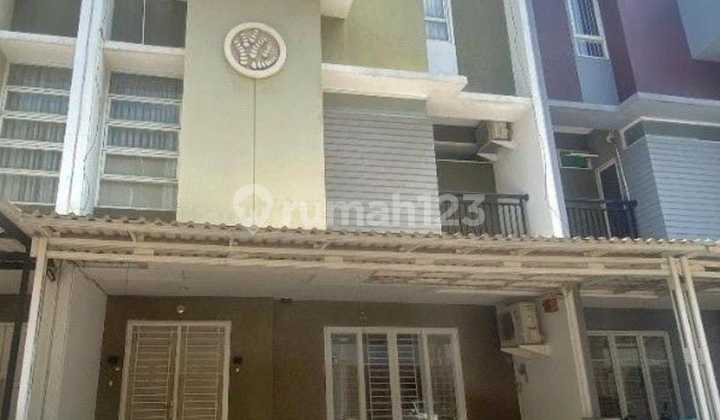 Rumah Eksklusif di Gading Lavender, Kelapa Gading Jakarta Utara Rumah Eksklusif di Gading Lavender, Kelapa Gading Jakarta Utara