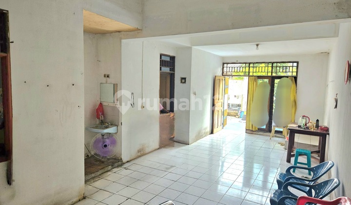 For Sale Affordable 1-Story House in Taman Modern Cakung, East Jakarta For Sale Affordable 1-Story House in Taman Modern Cakung, East Jakarta