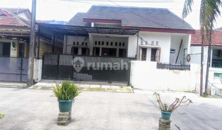 Dijual Rumah Siap Huni dan Strategis di  Pulo Gebang Permai Cakung Jakarta Timur 