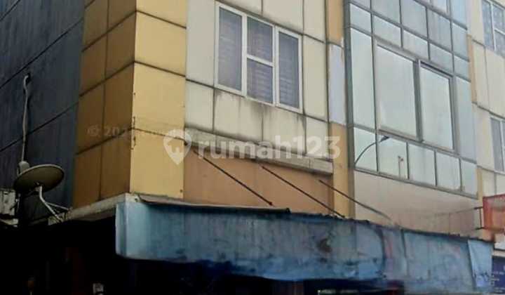 For Sale Strategic Location Shop House in Golden Boulevard BSD CITY For Sale Strategic Location Shop House in Golden Boulevard BSD CITY