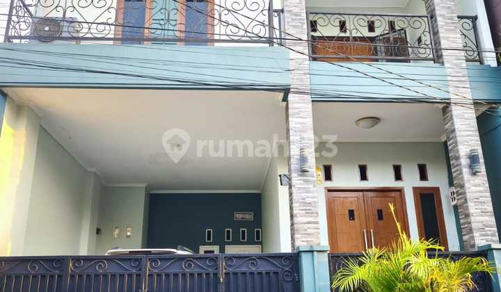 Dijual Rumah Kokoh Siap Huni di Harapan Indah Bekasi