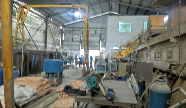 Gudang + Kantor di Cakung Jakarta Timur - LT 763M², LB 320M², Cocok Workshop & Bengkel! Gudang + Kantor di Cakung Jakarta Timur - LT 763M², LB 320M², Cocok Workshop & Bengkel!
