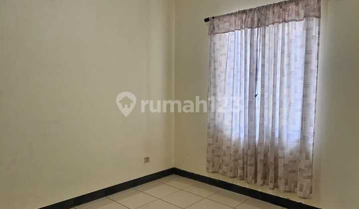 Dijual Rumah Dekat Summarecon Crown Gading di Green Ara Cluster Ebony Bekasi 2