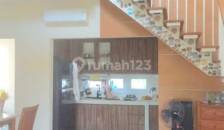 Rumah Exclusive dengan Desain Trapesium Fasilitas Lengkap di Jgc Jakarta Timur 2