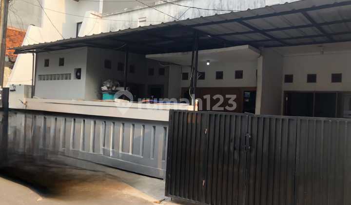 Dijual Rumah Strategis di Rawamangun Jakarta Timur