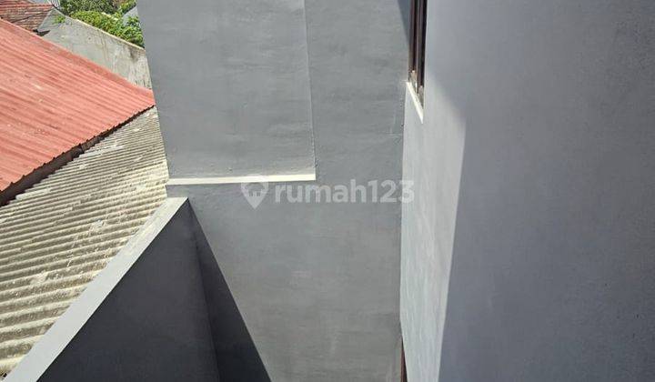 Dijual Rumah Siap Huni Baru Direnovasi di Harapan Indah 1 Bekasi 2