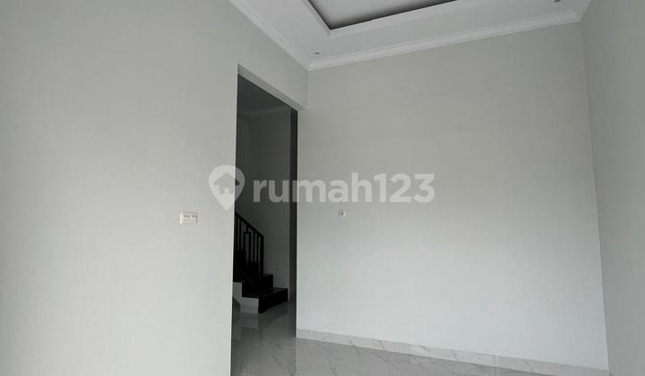 Dijual Rumah Nyaman dan Minimalis di Harapan Indah Bekasi 2