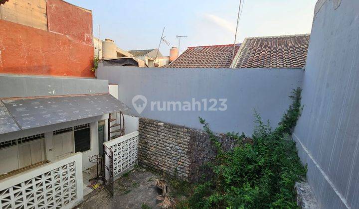 Disewakan Rumah 2 Lantai di Taman Modern Cakung Jakarta Timur 2