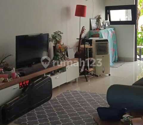 Dijual Rumah Strategis dan Siap Huni di Wisteria Cakung Jakarta Tmur