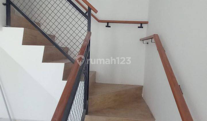 Rumah 2 Lantai Minimalis Modern Terdekat 5 Menit Ke Gdc 7