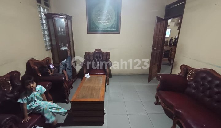 BABAKAN RADIO, BUAH BATU. READY-TO-OCCUPY HOUSE IN BANDUNG CITY BABAKAN RADIO, BUAH BATU. READY-TO-OCCUPY HOUSE IN BANDUNG CITY