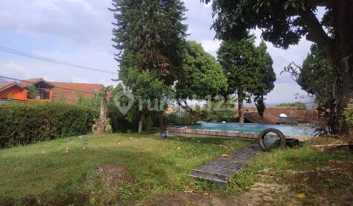 Cimenyan, Padasuka. Rumah Villa di Kota Bandung 2