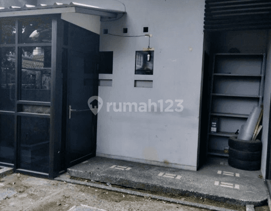 Burangrang, Lengkong. Rumah 2 Lantai Siap Huni Di Kota Bandung 2