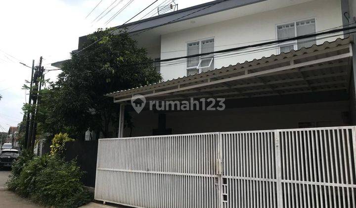 Rumah Bagus 2 Lantai Di Komplek Cikutra Baru, Dekat Itenas, Kampus, Rs, Tol Pasteur Kota Bandung 1