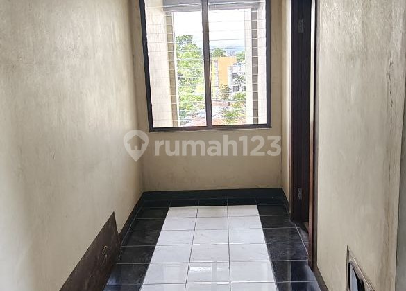 Cheap!!! Gateway A. Yani Apartment Unit Type 3Br Unfurnished City View, Cicadas, Near ITB and Gedung Sate, Bandung City 2