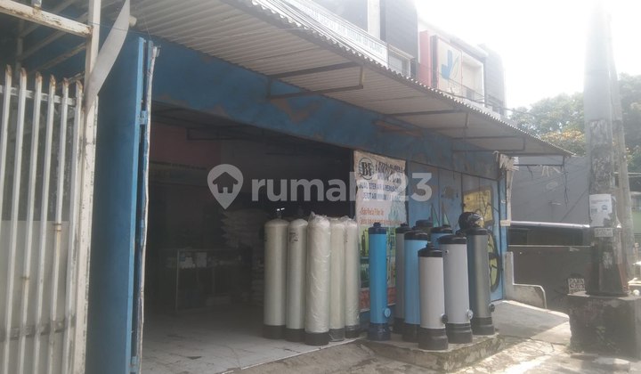 TERUSAN BUAH BATU, RUANG USAHA PINGGIR JALAN DI KOTA BANDUNG