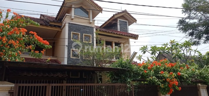 Komplek Turangga, Buahbatu, Pusat Kota. Rumah 2 Lantai Siap Huni Di Kota Bandung 1