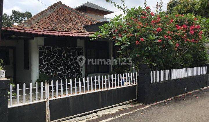 Muararajeun, Supratman. Rumah Luas Asri Di Kota Bandung 1